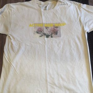 Active ride shop floral tee shirt